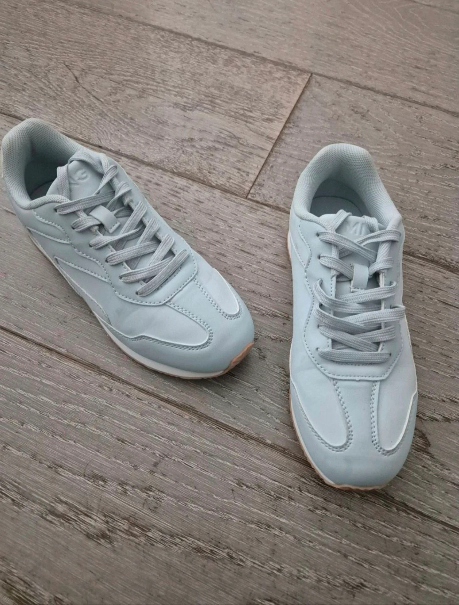 Zapatillas deportivas azules. Mango. Talla 36